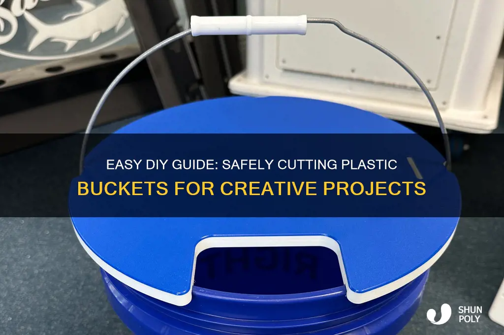 how to cut plastic bucket