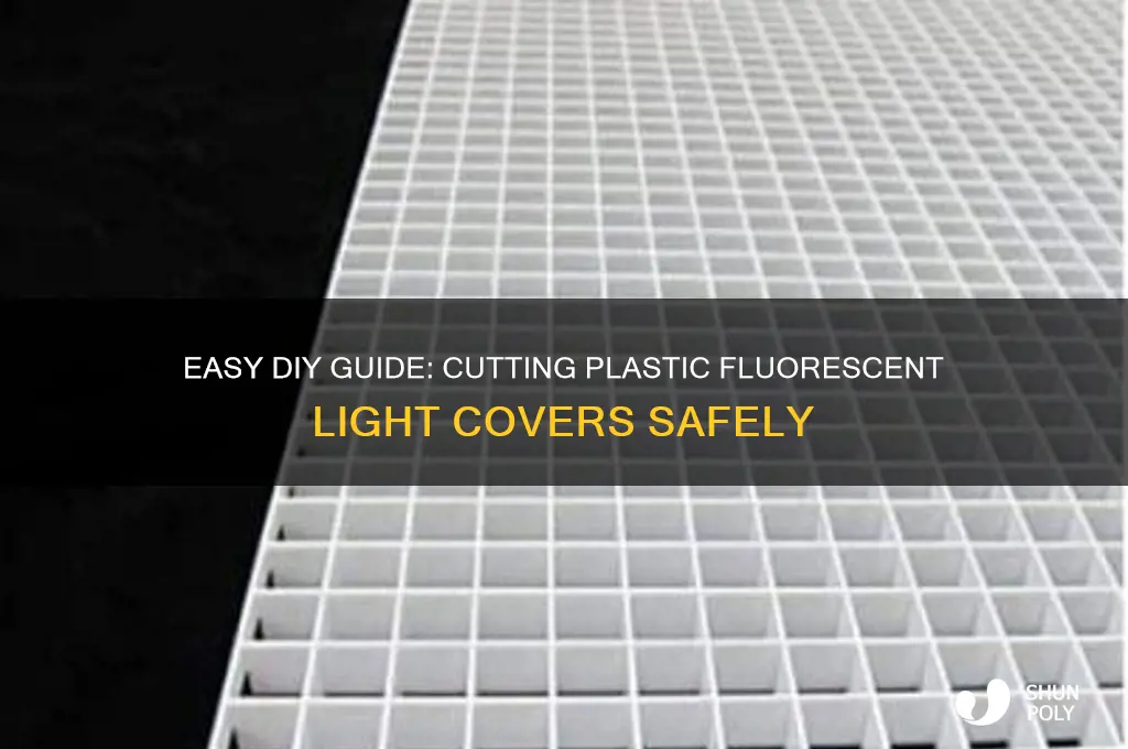 how to cut plastic fluorescent light covers