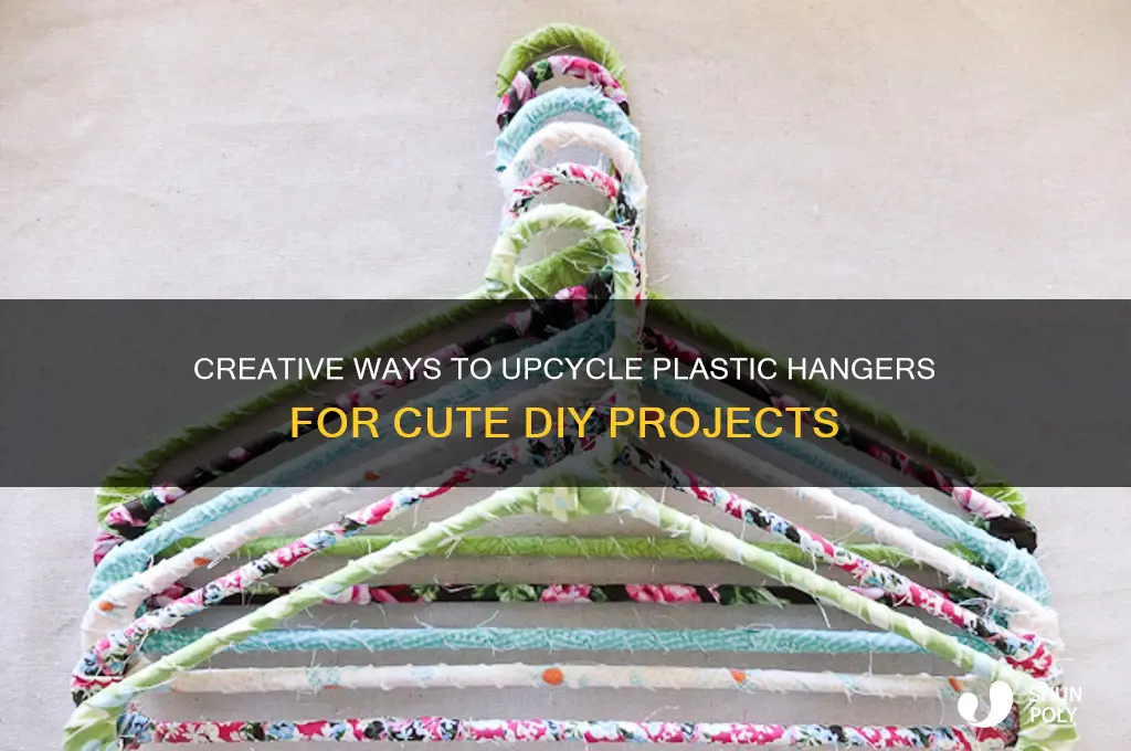how to cute plastic hangers