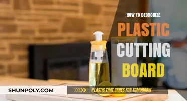 Effective Ways to Eliminate Odors from Your Plastic Cutting Board
