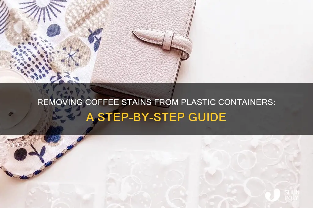 how to get coffee stains out of plastic containers