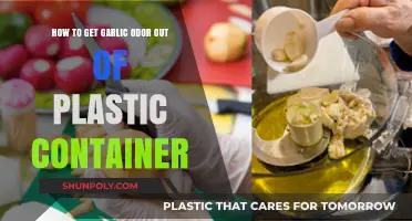 Eliminating Lingering Garlic Odor from Plastic Containers