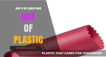 Eliminate Garlic Smell from Plastic: Quick and Easy Solutions