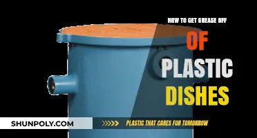 Effective Methods to Remove Grease from Plastic Dishes Easily