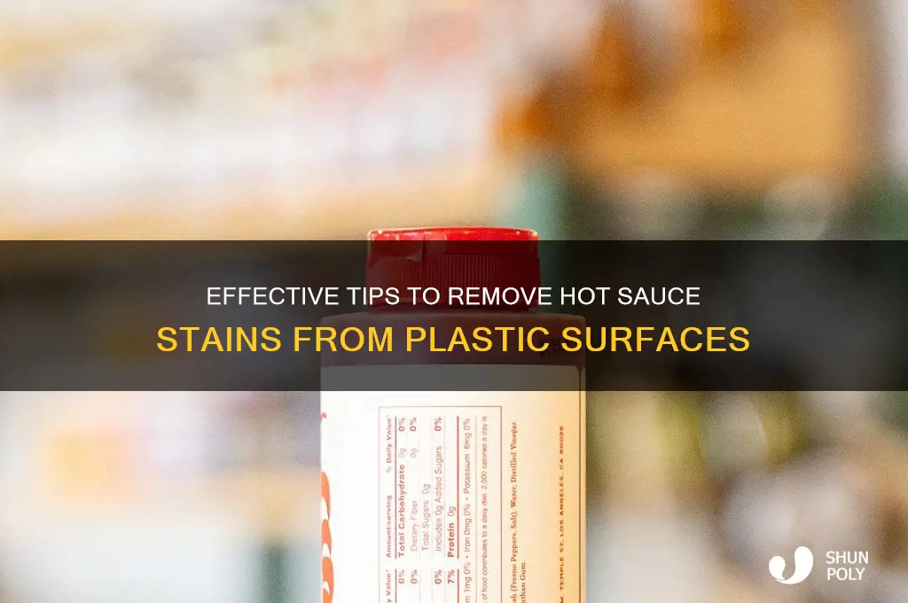 how to get hot sauce stain out of plastic