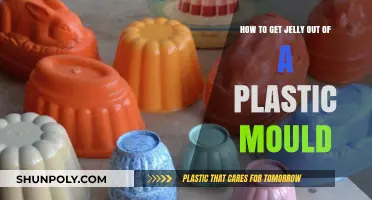 Easy Tips to Remove Jelly from Plastic Moulds Flawlessly