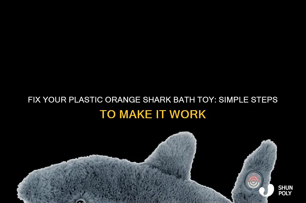 how to get plastic orange shark bath toy to work