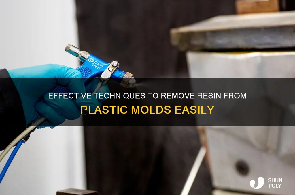 how to get resin out of a plastic mold