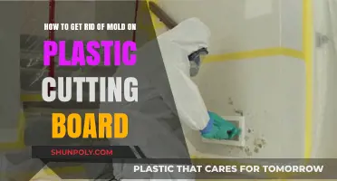 Effective Ways to Remove Mold from Plastic Cutting Boards