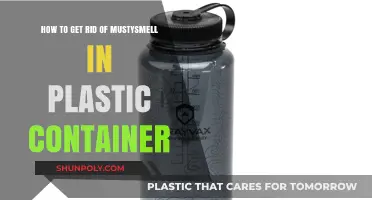 Eradicating Musty Smells from Plastic Containers