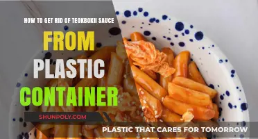 Effective Methods to Remove Tteokbokki Sauce Stains from Plastic Containers