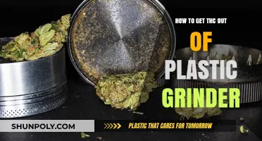 Effective Methods to Remove THC Residue from Plastic Grinders