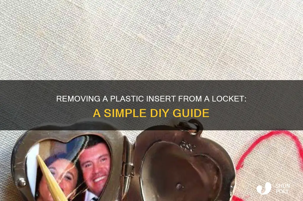 how to get the plastic insert out of a locket