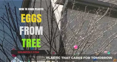 Hanging Plastic Eggs: Tree Decorating Ideas