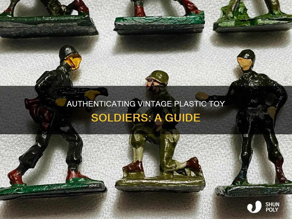 how to identify vintage plastic toy soldiers