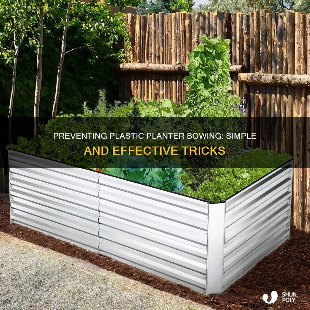 how to keep plastic planter from bowing