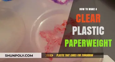 Crafting a Clear Plastic Paperweight: Simple DIY Guide for Beginners
