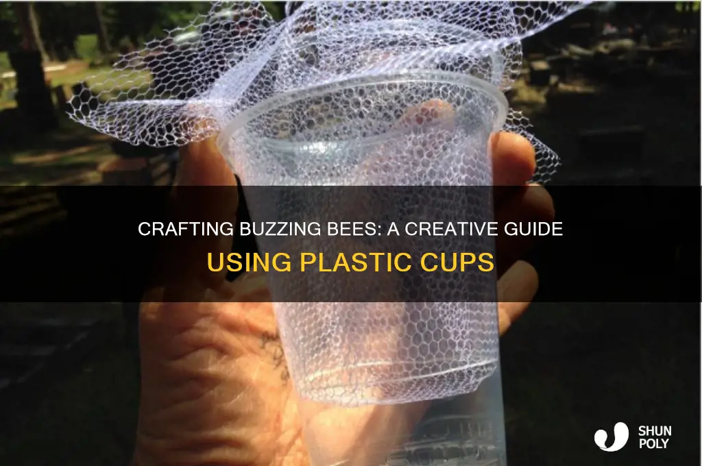 how to make bees with plastic cups