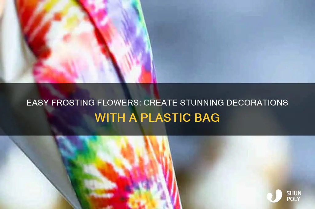 how to make frosting flowers with a plastic bag