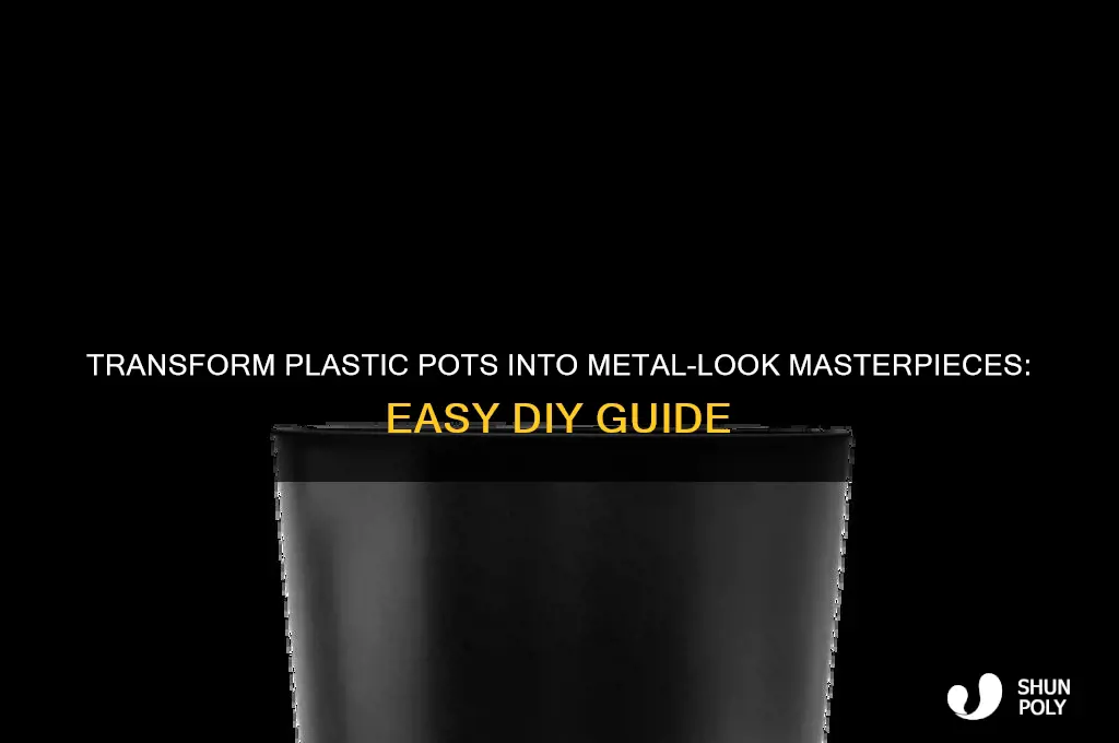 how to make plastic pots look like metal