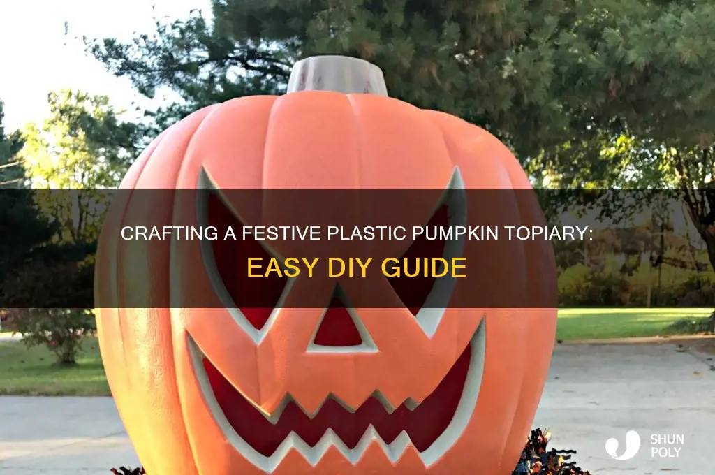 how to make plastic pumpkin topiary