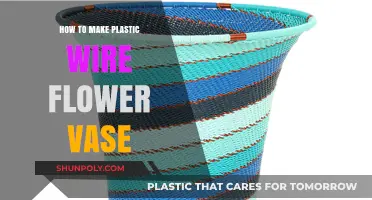 Crafting a Stunning Plastic Wire Flower Vase: DIY Guide