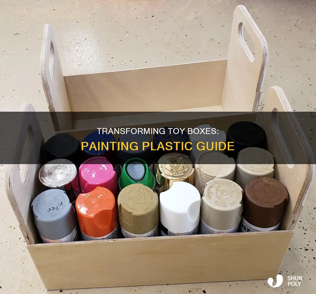 how to piant a plastic toy box