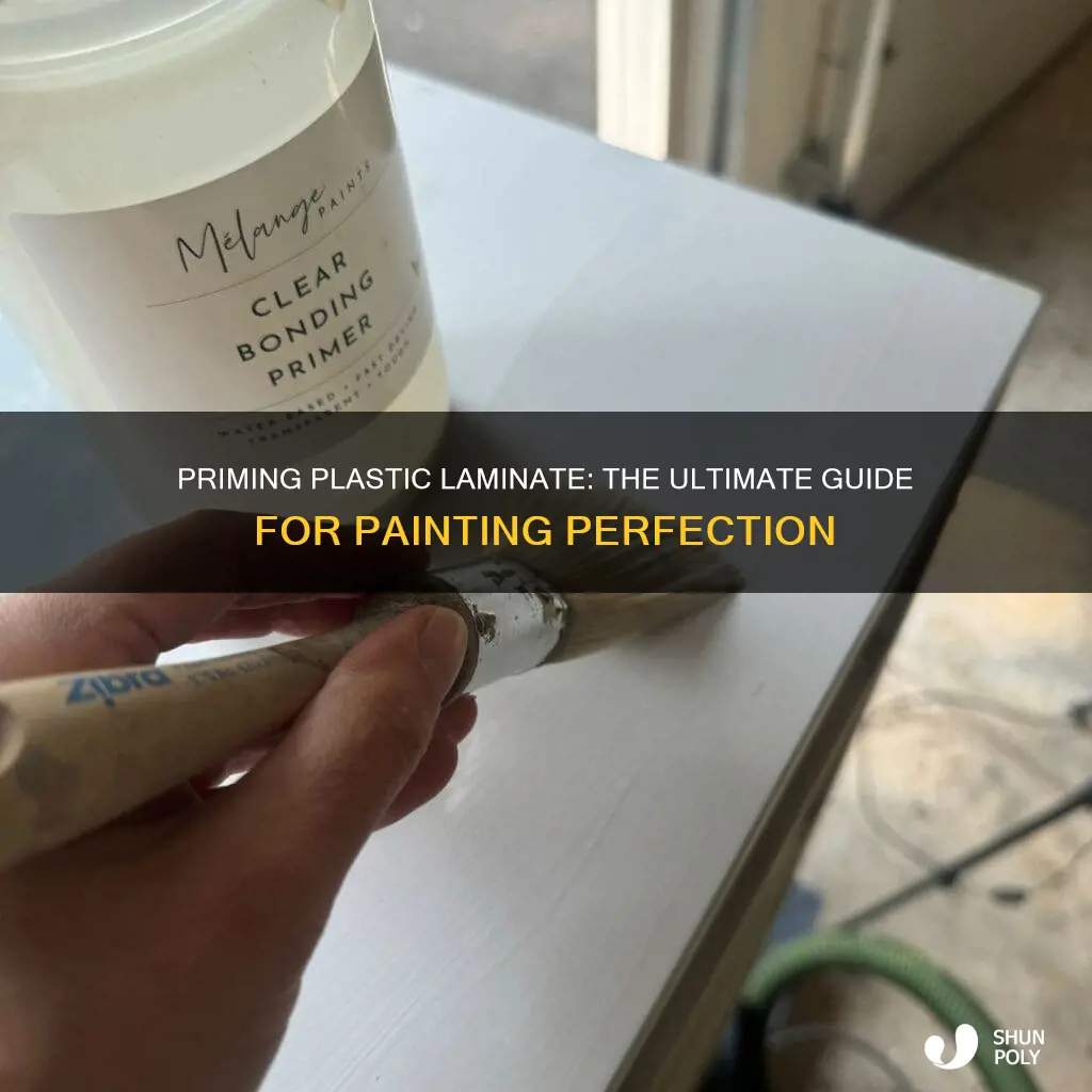 how to prime plastic laminate for painting