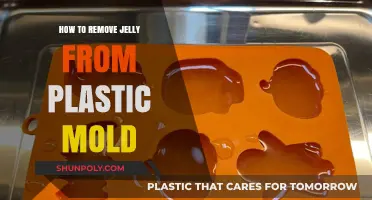 Effective Tips to Remove Jelly from Plastic Mold Easily