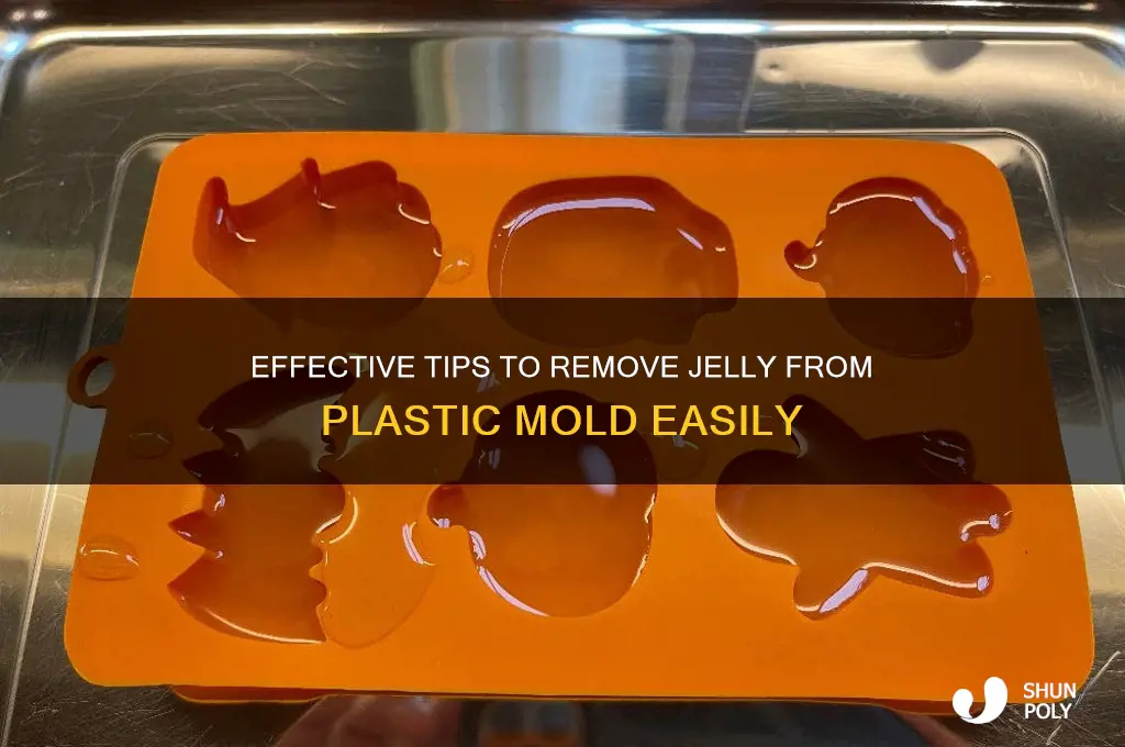 how to remove jelly from plastic mold