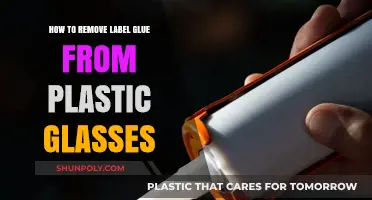 Easy Tips to Remove Label Glue from Plastic Glasses Effortlessly