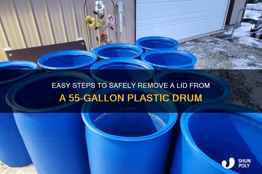 how to remove lid from 55 gallon plastic drum