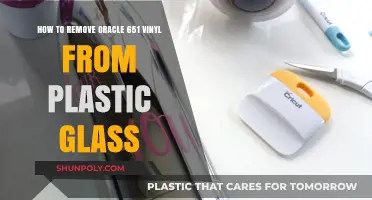 Effective Techniques for Removing Oracle 651 Vinyl from Plastic Glass