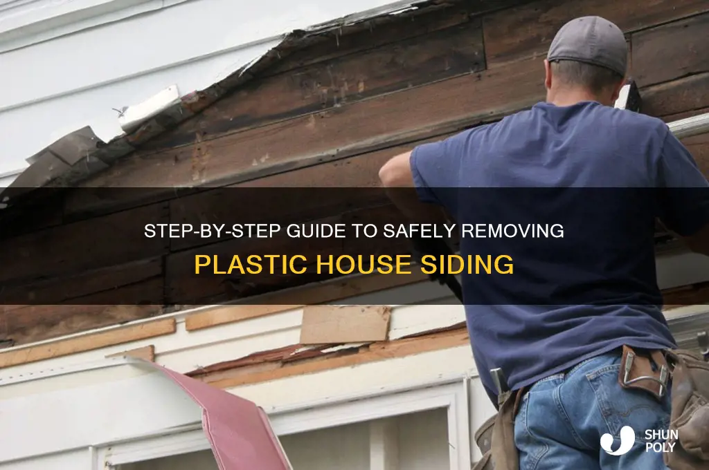 how to remove plastic house siding
