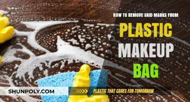 Quick Tips to Erase Skid Marks from Your Plastic Makeup Bag