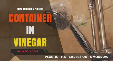 Soaking Plastic Containers in Vinegar: An Effective Cleaning Method