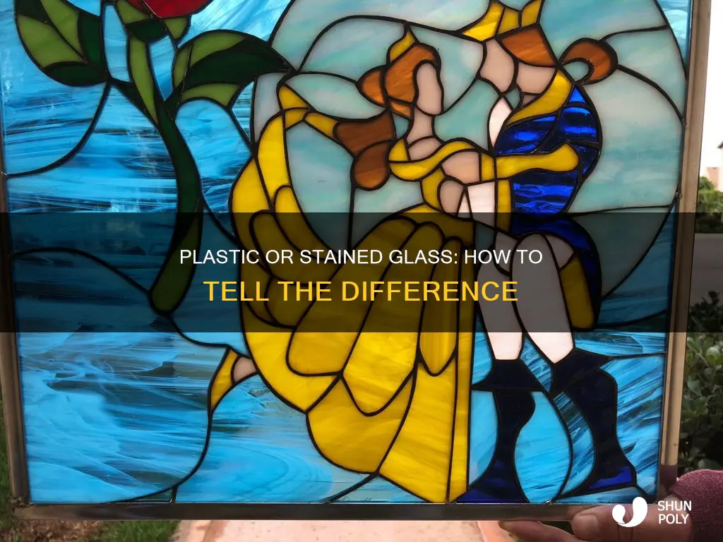 how to tell plastic from stained glads