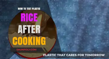 Testing Plastic Rice: A Simple Cooked Grain Check