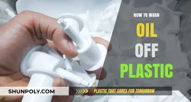 Cleaning Oil-Stained Plastic: Effective Washing Techniques