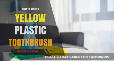 Whitening Yellow Toothbrushes: DIY Home Remedies