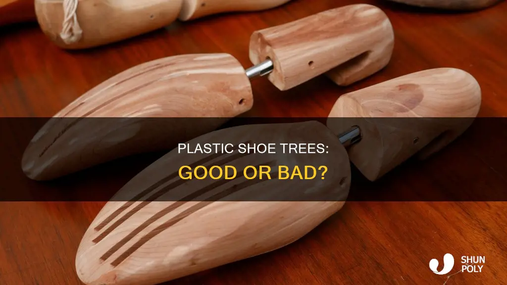 is a plastic shoe tree okay