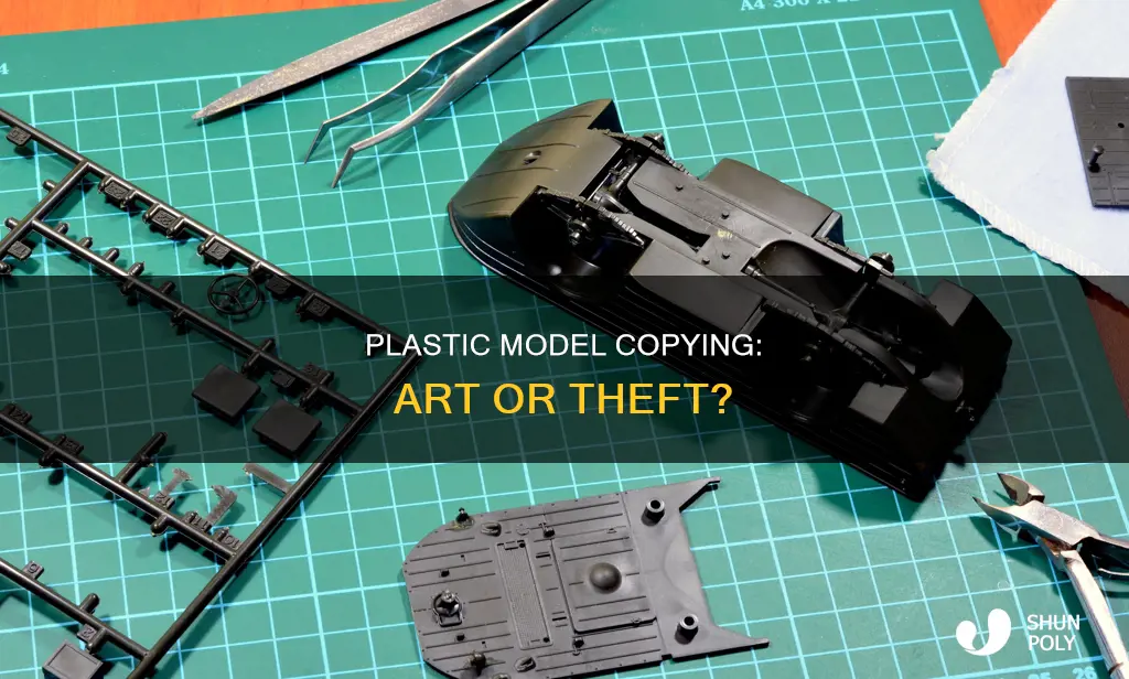 is copying a plastic model reference drawing