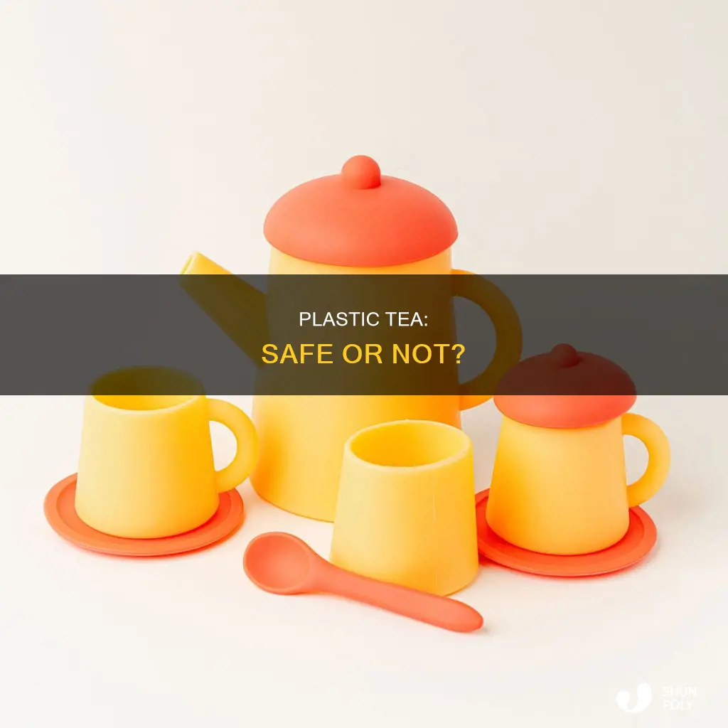 is it safe to make tea in a plastic container
