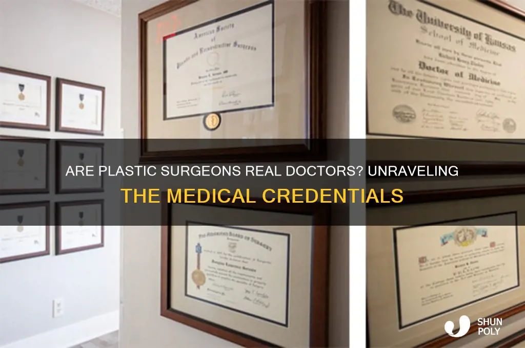 is plastic surgeon a doctor
