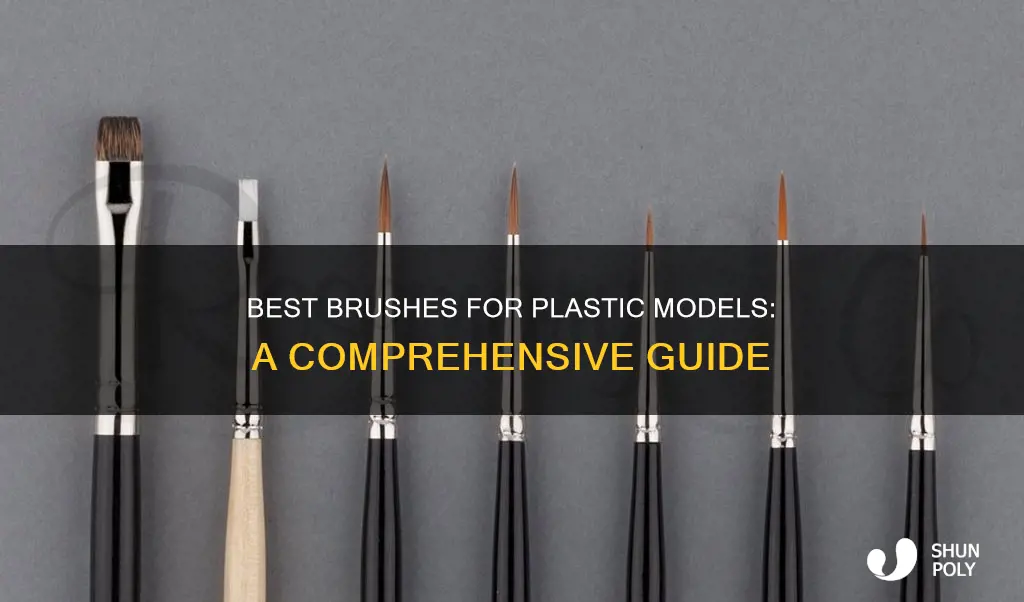 what brush is good for plastic models