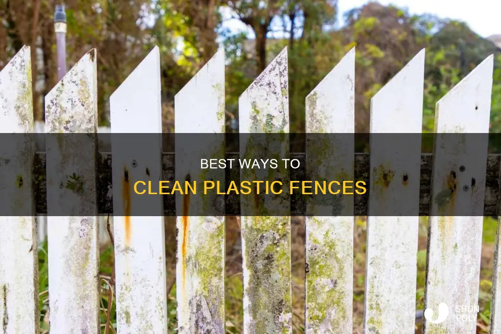 what cleans dirt off plastic fence