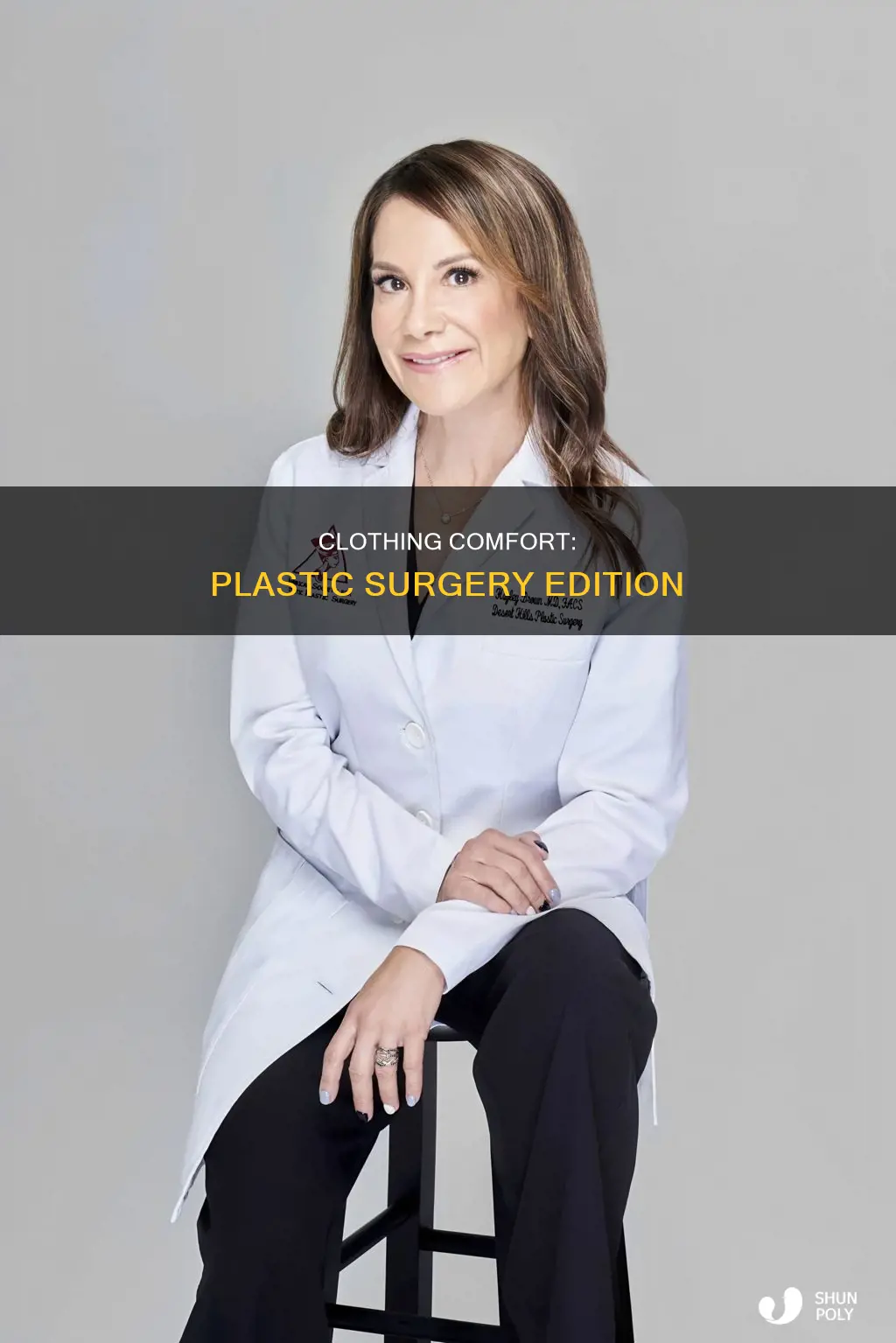 what do you wear to plastic sugery