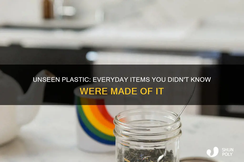 what everyday items are made of plastic
