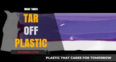 Effective Methods to Remove Tar from Plastic Surfaces