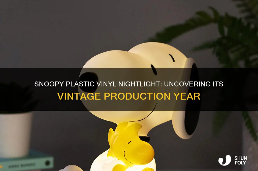 what year was the snoopy plastic vinyl nightlight made